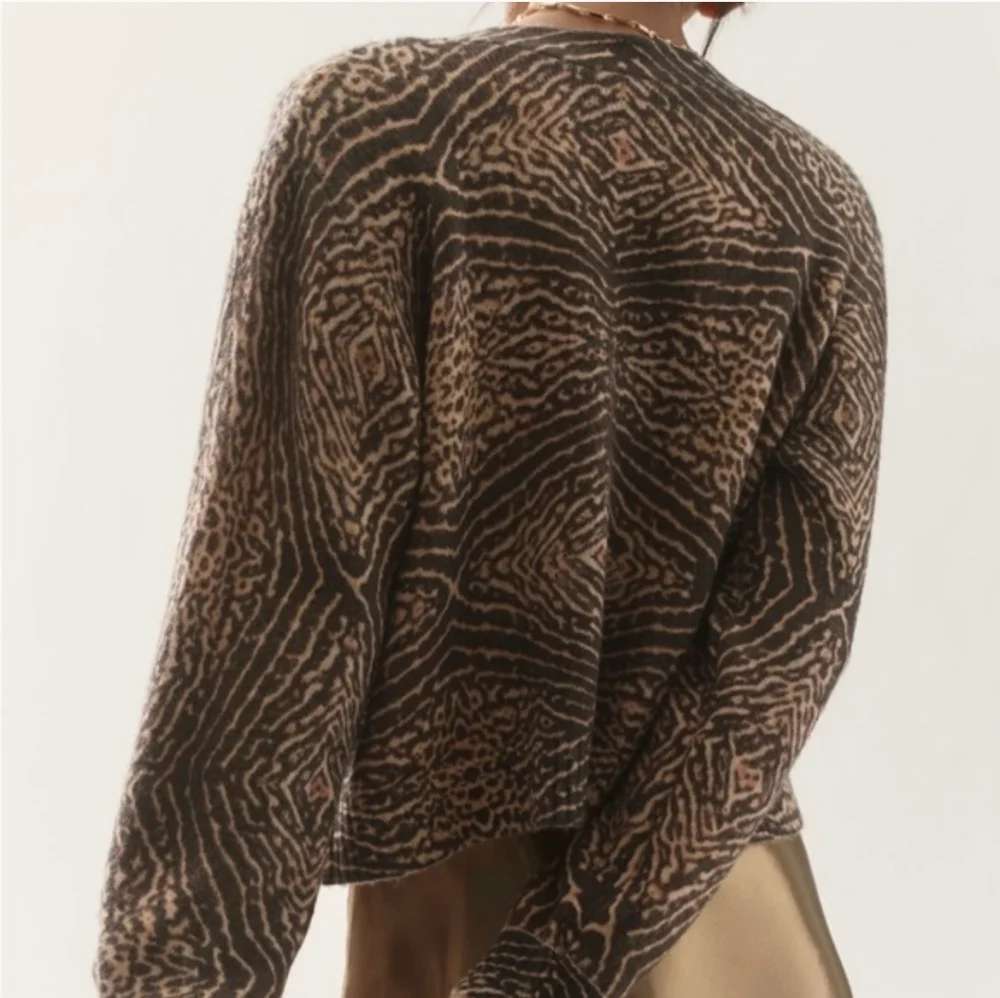 ANTHROPOLOGIE x Kachel Artistic Soft Wool Blend V Neck Cardigan Cocoa Brown XS - Picture 4 of 9
